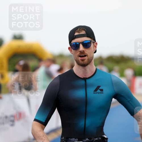 22.06.2025 - Viking Triathlon Michael Strokosch http://msf.ph/oto/8071969 22.06.2025 15:33:53 Ziel 57 meine-sportfotos.de