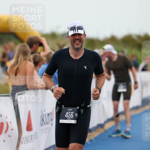 22.06.2025 - Viking Triathlon Michael Strokosch http://msf.ph/oto/8072001 22.06.2025 15:46:48 Ziel 456 meine-sportfotos.de