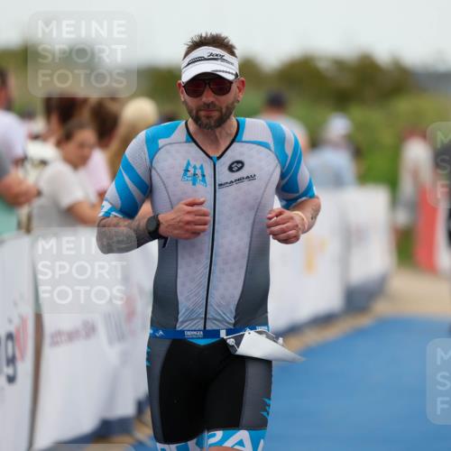 22.06.2025 - Viking Triathlon Michael Strokosch http://msf.ph/oto/8072008 22.06.2025 15:34:17 Ziel 232, 361 meine-sportfotos.de
