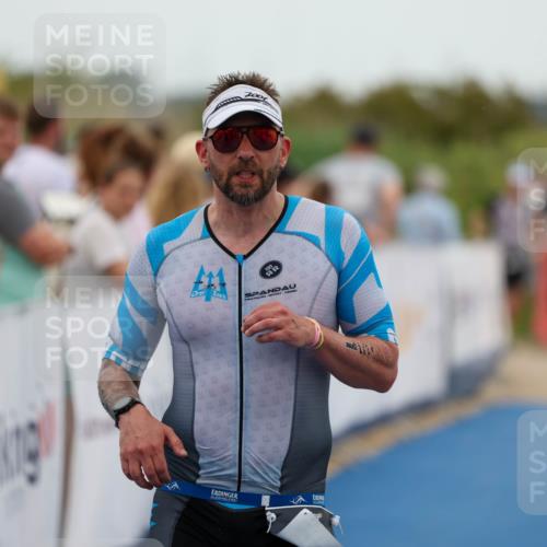 22.06.2025 - Viking Triathlon Michael Strokosch http://msf.ph/oto/8072014 22.06.2025 15:34:17 Ziel 232, 361 meine-sportfotos.de