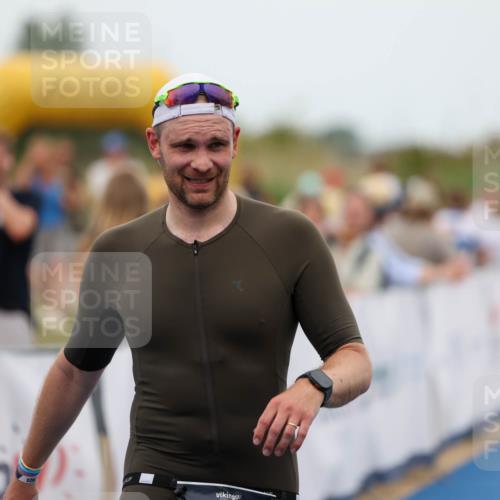 22.06.2025 - Viking Triathlon Michael Strokosch http://msf.ph/oto/8072060 22.06.2025 15:46:55 Ziel 335 meine-sportfotos.de