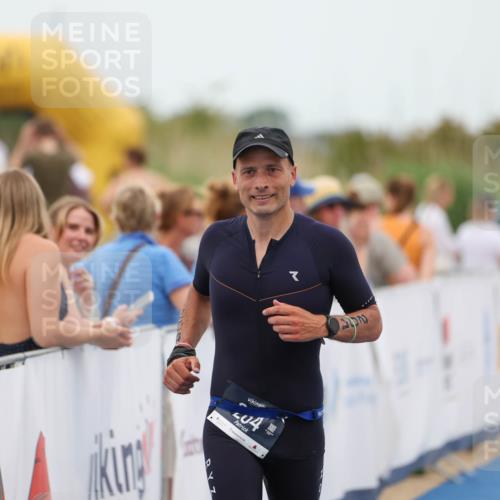 22.06.2025 - Viking Triathlon Michael Strokosch http://msf.ph/oto/8072089 22.06.2025 15:47:22 Ziel 204 meine-sportfotos.de