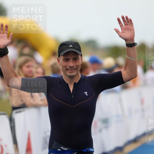 22.06.2025 - Viking Triathlon Michael Strokosch http://msf.ph/oto/8072107 22.06.2025 15:47:24 Ziel 204 meine-sportfotos.de
