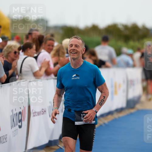 22.06.2025 - Viking Triathlon Michael Strokosch http://msf.ph/oto/8072132 22.06.2025 15:34:55 Ziel 128 meine-sportfotos.de