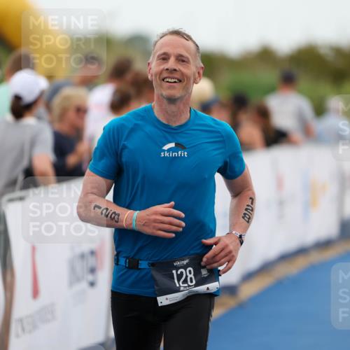 22.06.2025 - Viking Triathlon Michael Strokosch http://msf.ph/oto/8072141 22.06.2025 15:34:56 Ziel 128 meine-sportfotos.de