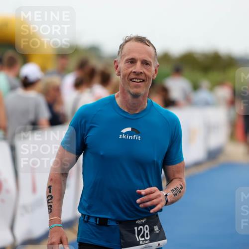 22.06.2025 - Viking Triathlon Michael Strokosch http://msf.ph/oto/8072150 22.06.2025 15:34:57 Ziel 128 meine-sportfotos.de