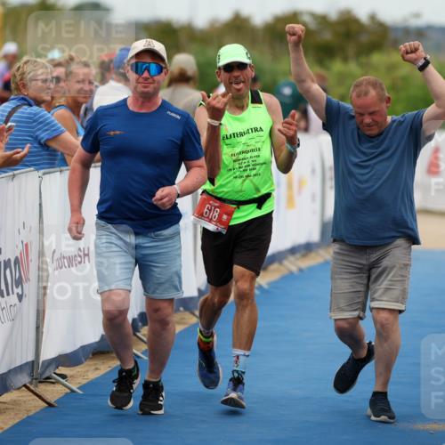 22.06.2025 - Viking Triathlon Michael Strokosch http://msf.ph/oto/8072158 22.06.2025 15:48:02 Ziel 618 meine-sportfotos.de
