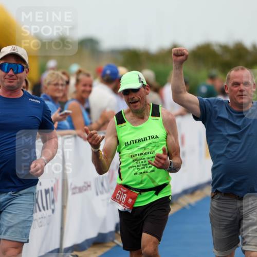 22.06.2025 - Viking Triathlon Michael Strokosch http://msf.ph/oto/8072178 22.06.2025 15:48:03 Ziel 618 meine-sportfotos.de