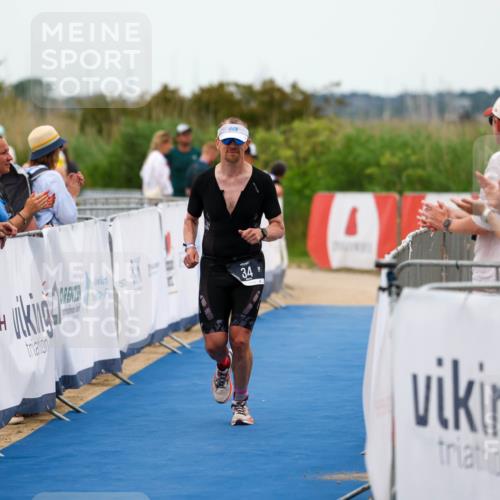 22.06.2025 - Viking Triathlon Michael Strokosch http://msf.ph/oto/8072288 22.06.2025 15:49:52 Ziel 34 meine-sportfotos.de