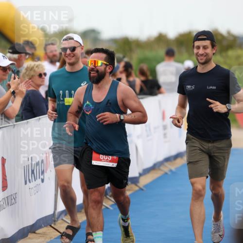 22.06.2025 - Viking Triathlon Michael Strokosch http://msf.ph/oto/8072297 22.06.2025 15:35:32 Ziel 609 meine-sportfotos.de