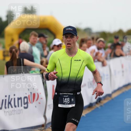 22.06.2025 - Viking Triathlon Michael Strokosch http://msf.ph/oto/8072339 22.06.2025 15:36:49 Ziel 148 meine-sportfotos.de