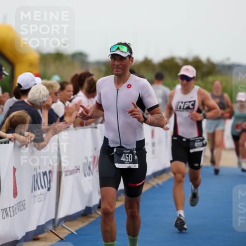 22.06.2025 - Viking Triathlon Michael Strokosch http://msf.ph/oto/8072389 22.06.2025 15:37:03 Ziel 450, 480, 659 meine-sportfotos.de