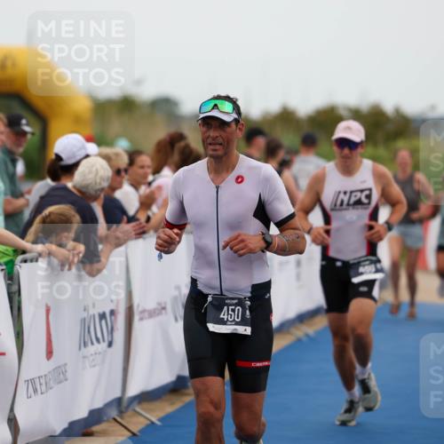 22.06.2025 - Viking Triathlon Michael Strokosch http://msf.ph/oto/8072392 22.06.2025 15:37:03 Ziel 450, 480, 659 meine-sportfotos.de
