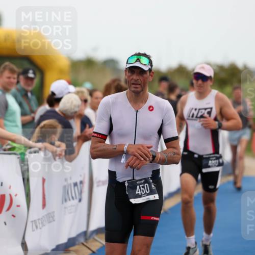 22.06.2025 - Viking Triathlon Michael Strokosch http://msf.ph/oto/8072396 22.06.2025 15:37:04 Ziel 450, 480, 659 meine-sportfotos.de