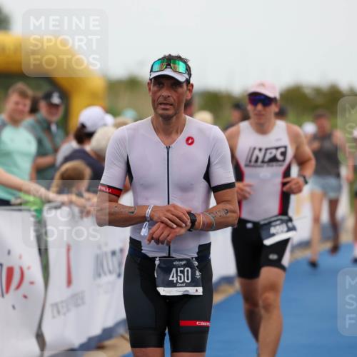 22.06.2025 - Viking Triathlon Michael Strokosch http://msf.ph/oto/8072400 22.06.2025 15:37:04 Ziel 450, 480, 659 meine-sportfotos.de
