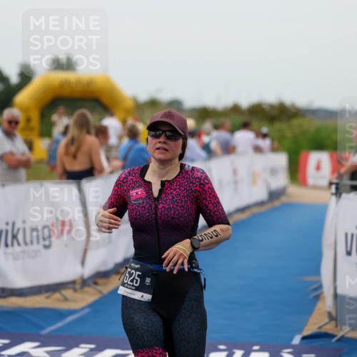 22.06.2025 - Viking Triathlon Michael Strokosch http://msf.ph/oto/8072417 22.06.2025 15:51:49 Ziel 525 meine-sportfotos.de