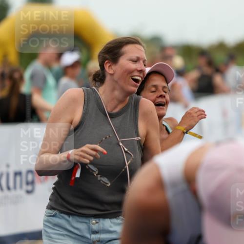 22.06.2025 - Viking Triathlon Michael Strokosch http://msf.ph/oto/8072418 22.06.2025 15:37:09 Ziel 450, 480, 659 meine-sportfotos.de