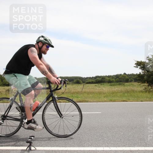 22.06.2025 - Viking Triathlon Yannick Fuchs http://msf.ph/oto/8072470 22.06.2025 12:35:59 Radfahren 77, 184, 629 meine-sportfotos.de