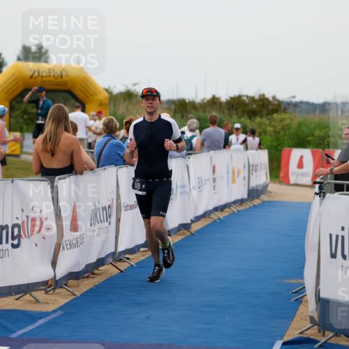 22.06.2025 - Viking Triathlon Michael Strokosch http://msf.ph/oto/8072483 22.06.2025 15:52:28 Ziel 519 meine-sportfotos.de