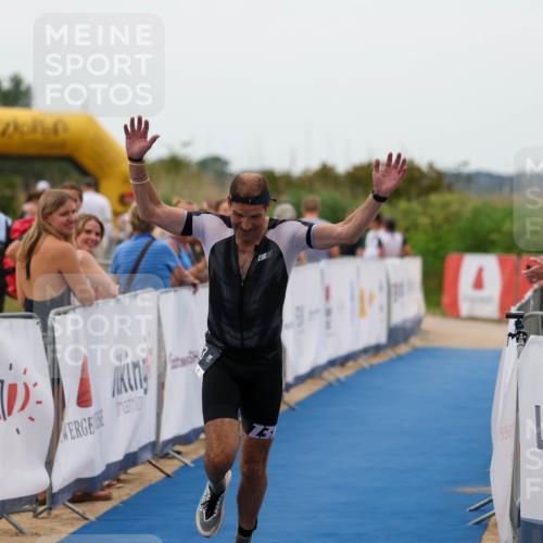 22.06.2025 - Viking Triathlon Michael Strokosch http://msf.ph/oto/8072499 22.06.2025 15:52:51 Ziel 463 meine-sportfotos.de