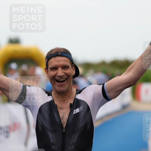 22.06.2025 - Viking Triathlon Michael Strokosch http://msf.ph/oto/8072523 22.06.2025 15:52:53 Ziel 463 meine-sportfotos.de