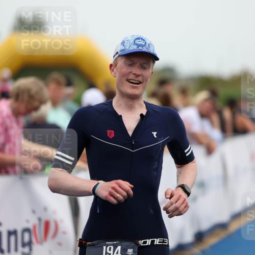 22.06.2025 - Viking Triathlon Michael Strokosch http://msf.ph/oto/8072572 22.06.2025 15:38:59 Ziel 194 meine-sportfotos.de