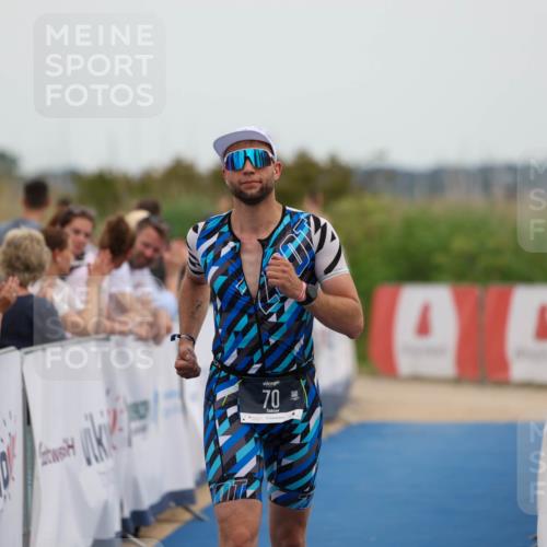 22.06.2025 - Viking Triathlon Michael Strokosch http://msf.ph/oto/8072604 22.06.2025 15:39:10 Ziel 70 meine-sportfotos.de