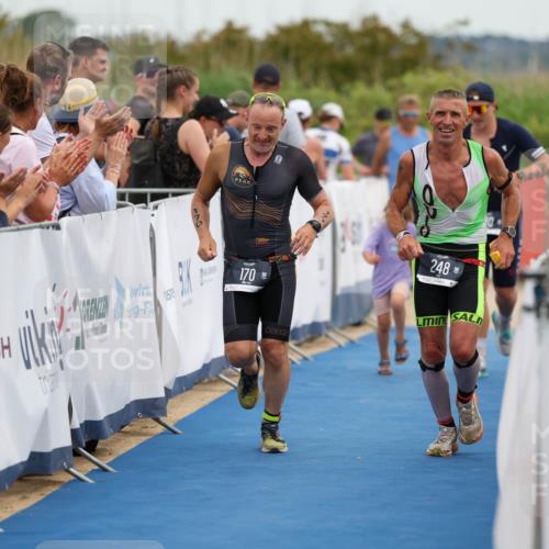 22.06.2025 - Viking Triathlon Michael Strokosch http://msf.ph/oto/8072690 22.06.2025 15:39:58 Ziel 170, 180, 248 meine-sportfotos.de