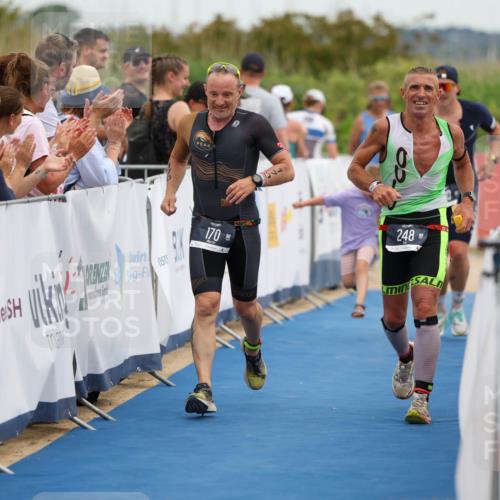 22.06.2025 - Viking Triathlon Michael Strokosch http://msf.ph/oto/8072693 22.06.2025 15:39:58 Ziel 170, 180, 248 meine-sportfotos.de