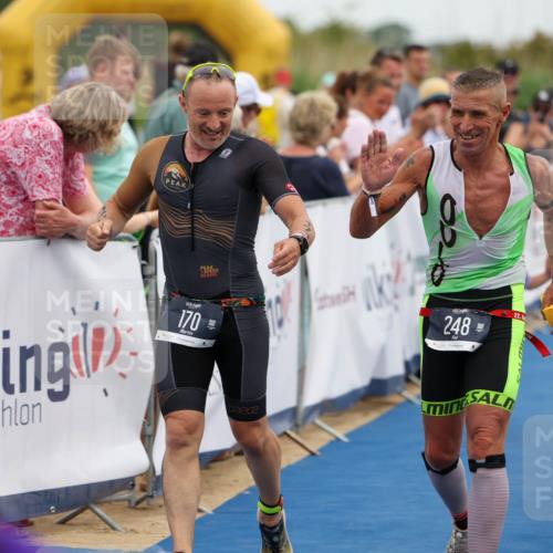 22.06.2025 - Viking Triathlon Michael Strokosch http://msf.ph/oto/8072727 22.06.2025 15:40:01 Ziel 170, 180, 248 meine-sportfotos.de