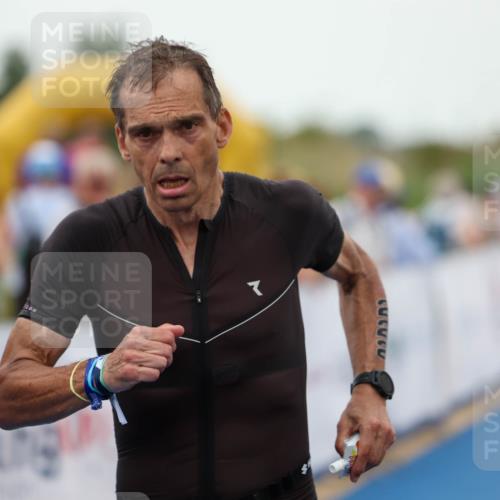 22.06.2025 - Viking Triathlon Michael Strokosch http://msf.ph/oto/8072843 22.06.2025 15:55:49 Ziel 222 meine-sportfotos.de