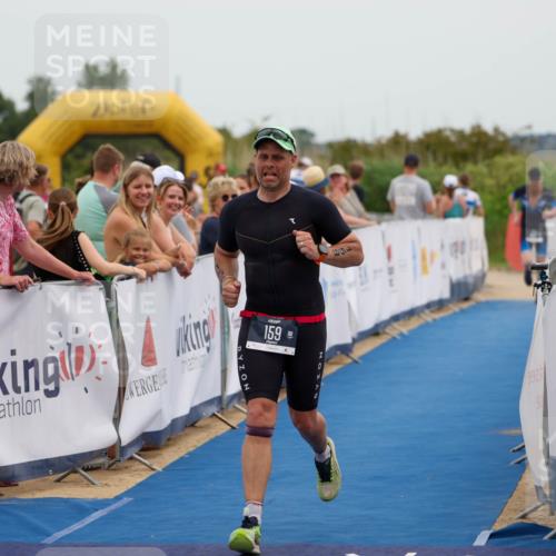 22.06.2025 - Viking Triathlon Michael Strokosch http://msf.ph/oto/8072857 22.06.2025 15:40:45 Ziel 159, 437 meine-sportfotos.de