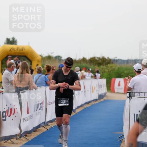 22.06.2025 - Viking Triathlon Michael Strokosch http://msf.ph/oto/8072895 22.06.2025 15:56:45 Ziel 261, 306 meine-sportfotos.de