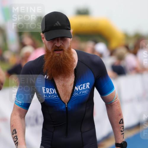 22.06.2025 - Viking Triathlon Michael Strokosch http://msf.ph/oto/8072897 22.06.2025 15:40:51 Ziel 437 meine-sportfotos.de