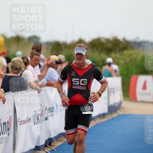 22.06.2025 - Viking Triathlon Michael Strokosch http://msf.ph/oto/8072920 22.06.2025 15:41:21 Ziel 208 meine-sportfotos.de