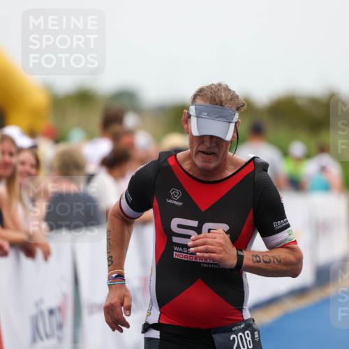 22.06.2025 - Viking Triathlon Michael Strokosch http://msf.ph/oto/8072936 22.06.2025 15:41:23 Ziel 208 meine-sportfotos.de