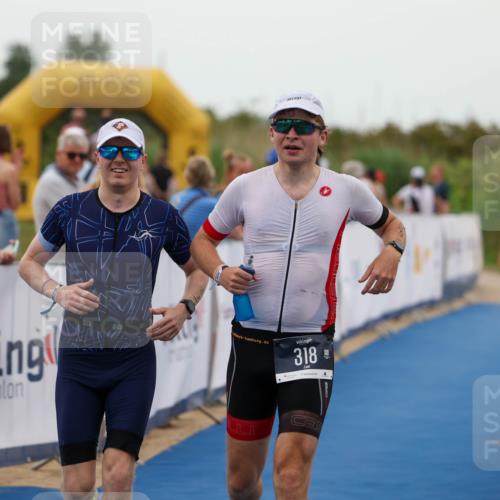 22.06.2025 - Viking Triathlon Michael Strokosch http://msf.ph/oto/8072943 22.06.2025 15:56:59 Ziel 318, 328 meine-sportfotos.de