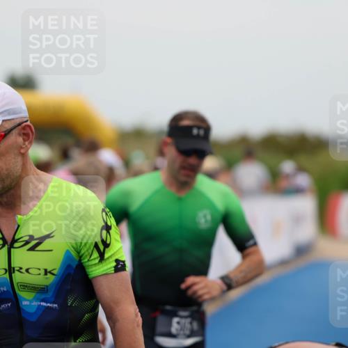 22.06.2025 - Viking Triathlon Michael Strokosch http://msf.ph/oto/8072971 22.06.2025 15:41:35 Ziel 71, 505 meine-sportfotos.de