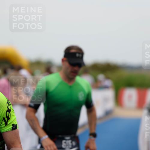 22.06.2025 - Viking Triathlon Michael Strokosch http://msf.ph/oto/8072974 22.06.2025 15:41:36 Ziel 71, 505 meine-sportfotos.de
