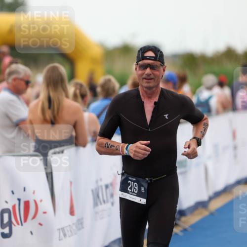 22.06.2025 - Viking Triathlon Michael Strokosch http://msf.ph/oto/8072979 22.06.2025 15:57:46 Ziel 219 meine-sportfotos.de