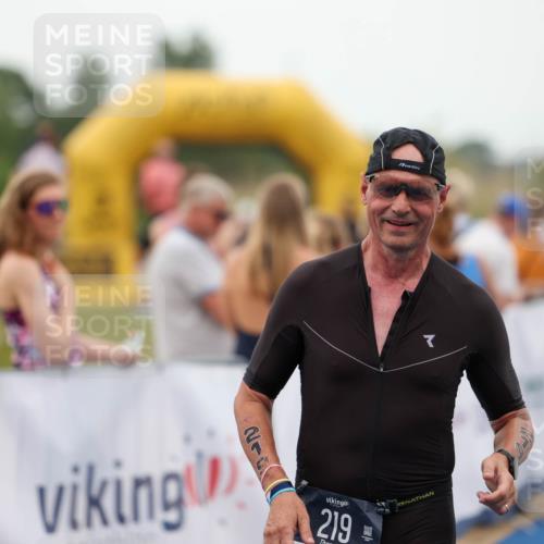 22.06.2025 - Viking Triathlon Michael Strokosch http://msf.ph/oto/8072988 22.06.2025 15:57:47 Ziel 219 meine-sportfotos.de