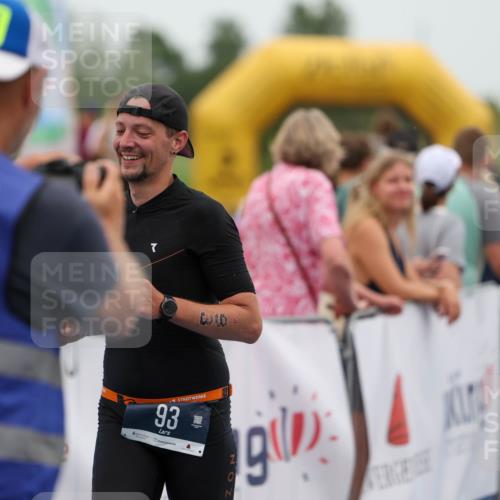 22.06.2025 - Viking Triathlon Michael Strokosch http://msf.ph/oto/8073013 22.06.2025 15:41:48 Ziel 93 meine-sportfotos.de
