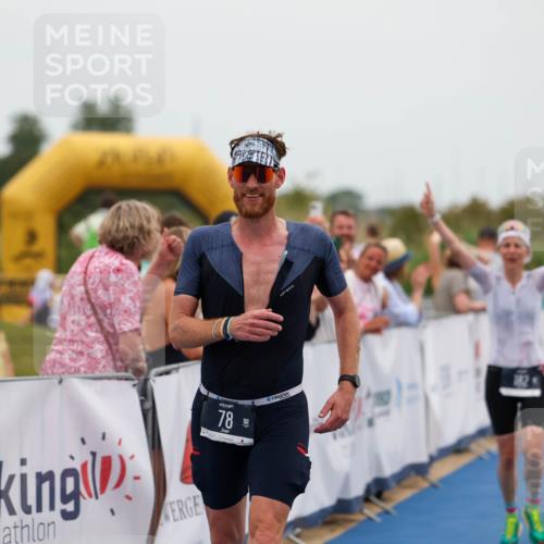 22.06.2025 - Viking Triathlon Michael Strokosch http://msf.ph/oto/8073056 22.06.2025 15:42:19 Ziel 64, 78, 172, 182 meine-sportfotos.de