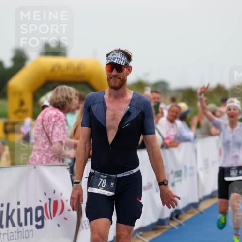 22.06.2025 - Viking Triathlon Michael Strokosch http://msf.ph/oto/8073058 22.06.2025 15:42:19 Ziel 64, 78, 172, 182 meine-sportfotos.de