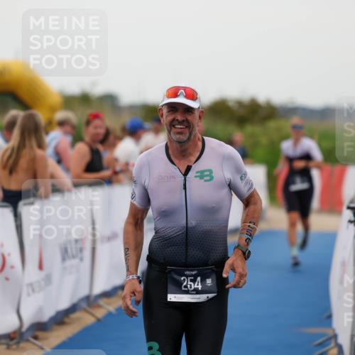 22.06.2025 - Viking Triathlon Michael Strokosch http://msf.ph/oto/8073081 22.06.2025 15:58:46 Ziel 18, 254 meine-sportfotos.de