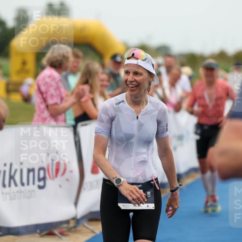 22.06.2025 - Viking Triathlon Michael Strokosch http://msf.ph/oto/8073089 22.06.2025 15:42:23 Ziel 64, 78, 172, 182 meine-sportfotos.de
