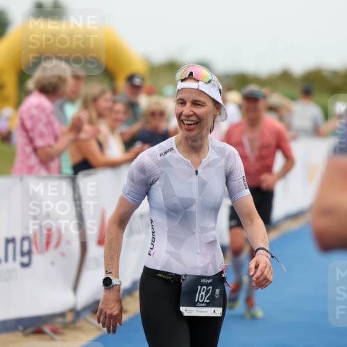 22.06.2025 - Viking Triathlon Michael Strokosch http://msf.ph/oto/8073094 22.06.2025 15:42:23 Ziel 64, 78, 172, 182 meine-sportfotos.de