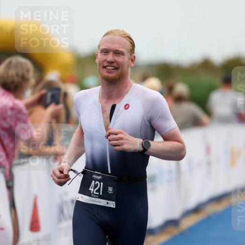 22.06.2025 - Viking Triathlon Michael Strokosch http://msf.ph/oto/8073170 22.06.2025 15:42:50 Ziel 421 meine-sportfotos.de