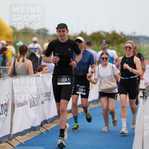 22.06.2025 - Viking Triathlon Michael Strokosch http://msf.ph/oto/8073200 22.06.2025 15:42:56 Ziel 304, 344, 389 meine-sportfotos.de