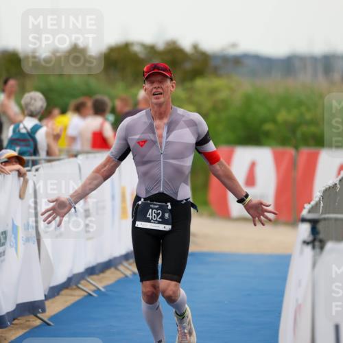 22.06.2025 - Viking Triathlon Michael Strokosch http://msf.ph/oto/8073201 22.06.2025 15:59:41 Ziel 462 meine-sportfotos.de